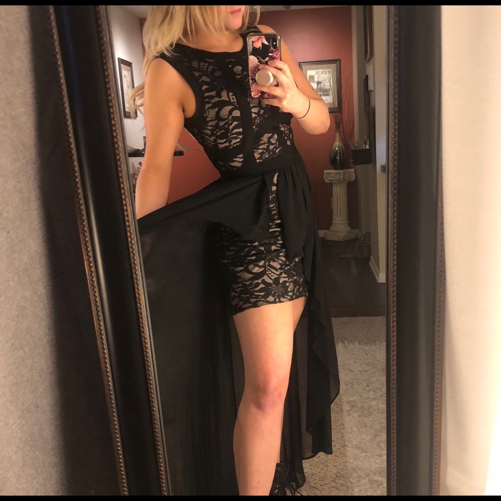 Formal dress or any occasion! Black lace & cream!